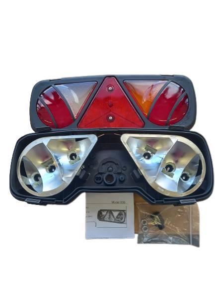 Truck-Lite M800 Rear Lamp RH 800/01/00